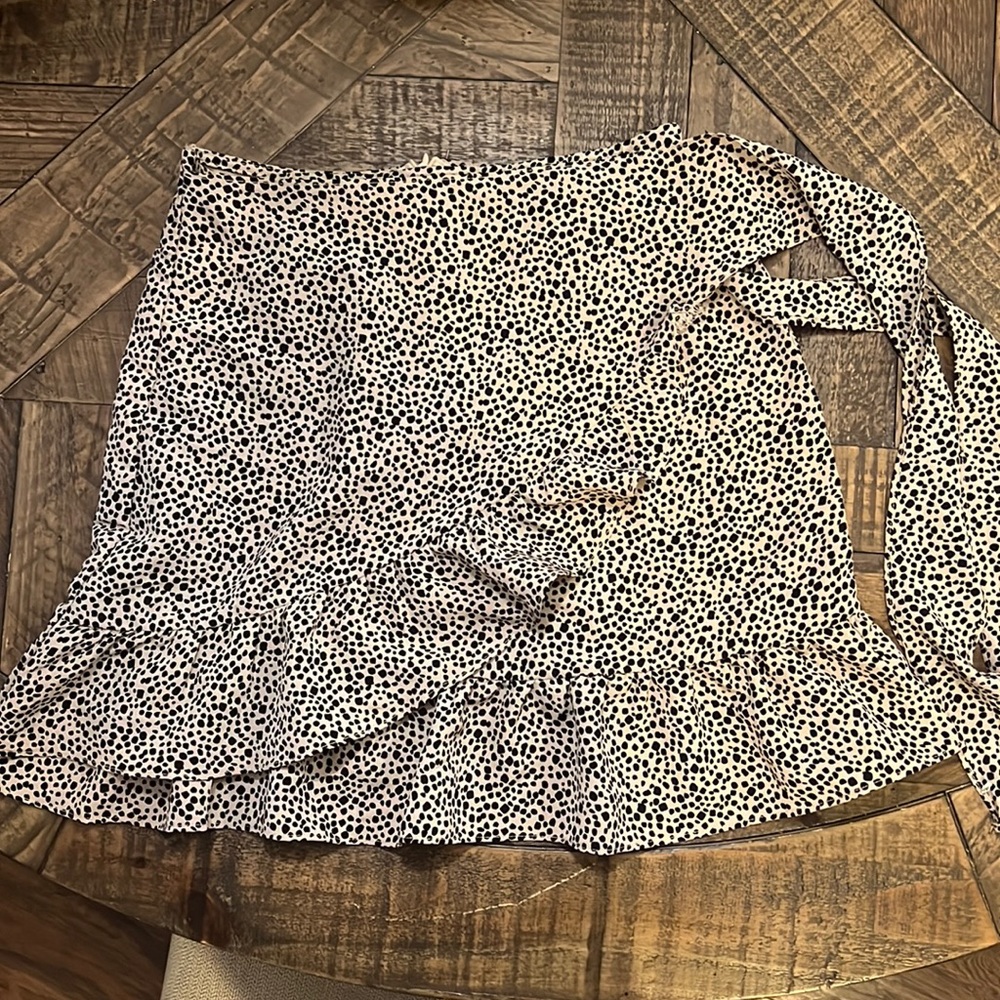 COPY - Just Quella Leopard Print Wrap Skirt Size 4-6